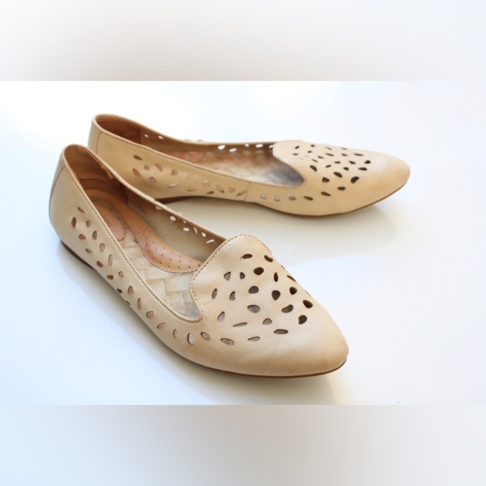 Born cutout flats